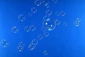 家族で見送るなら家族葬のファミーユ